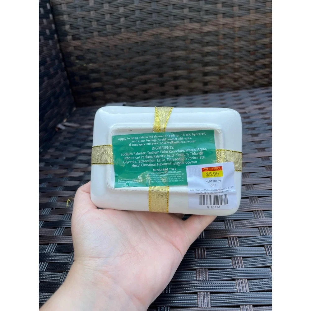 Belle Maison Frosted Pine Bar Soap with Ceramic Soap Dish Gift Set New